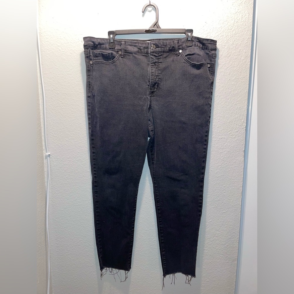 Sofia Black Skinny Jeans